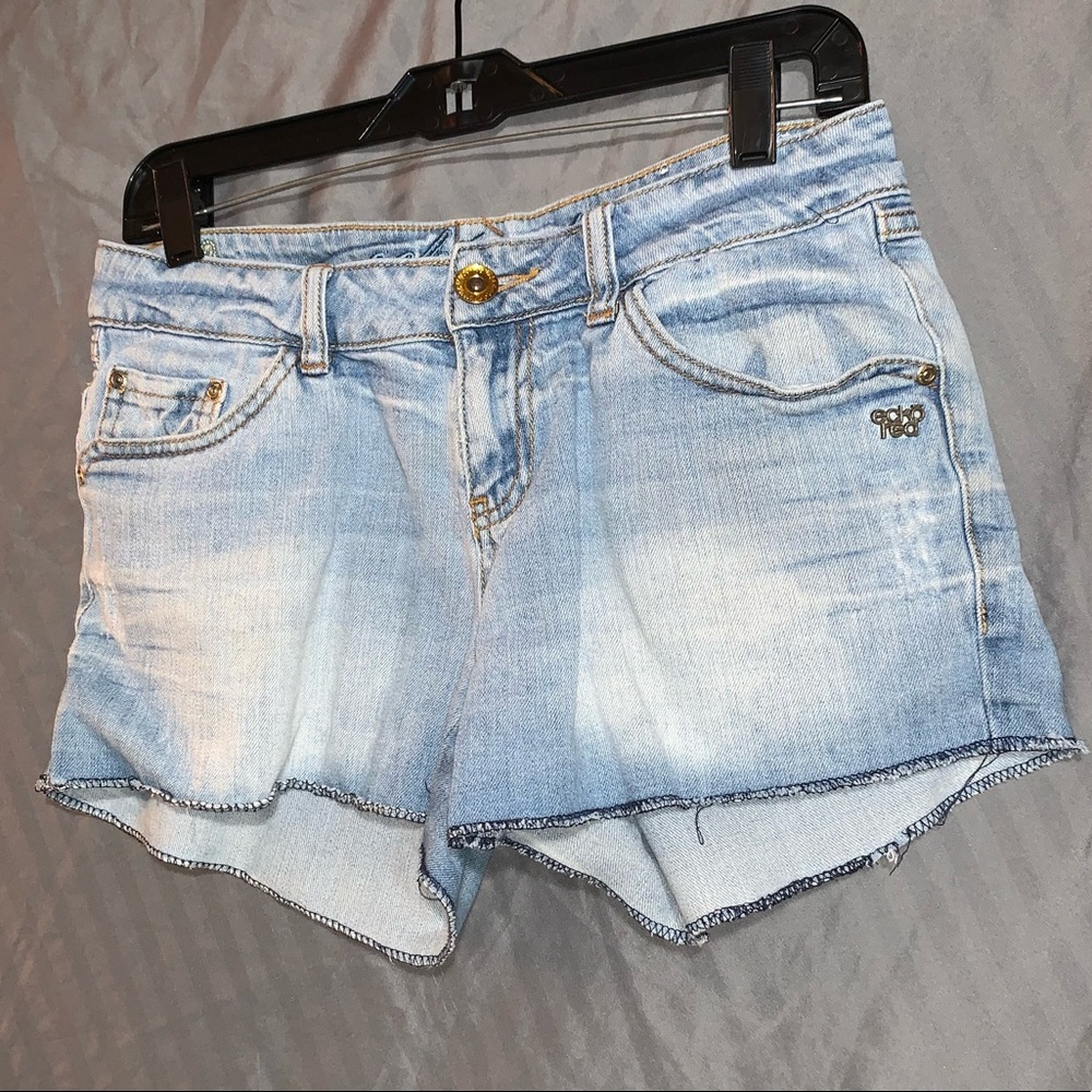 ☀️ Women's Echo Red cutoff shorts - Picture 2 of 9